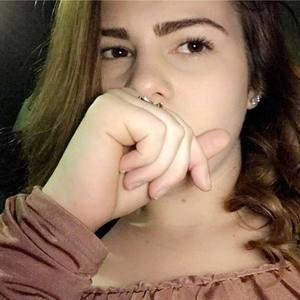 Meet your Posher, Alissa